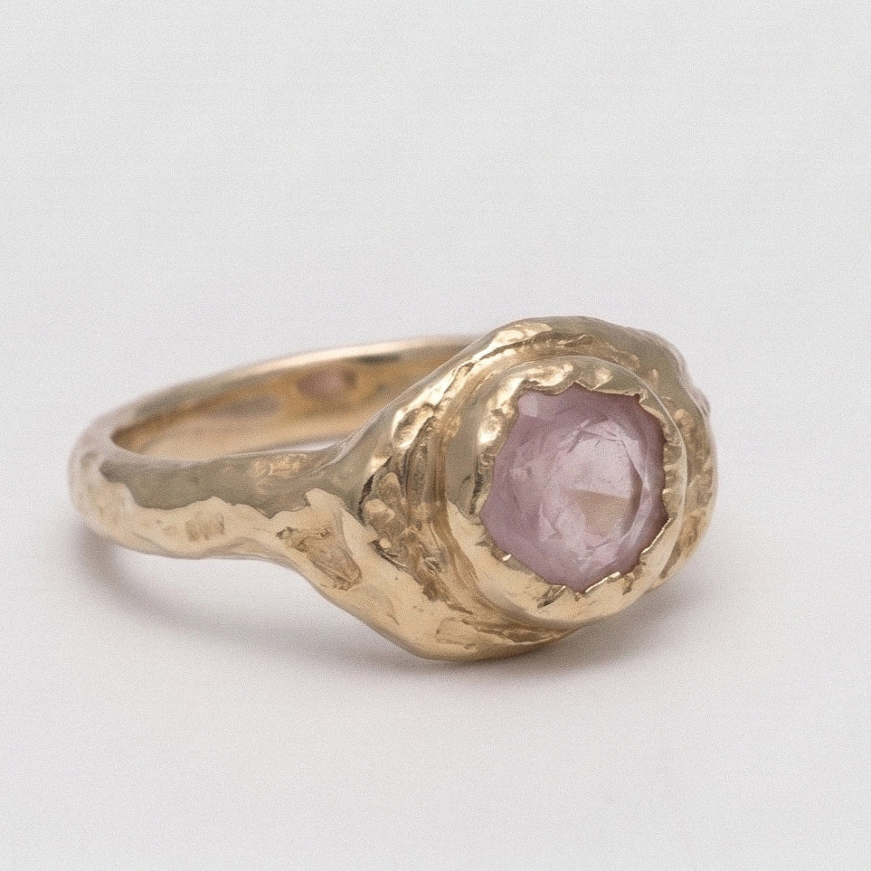 MEEKA RING