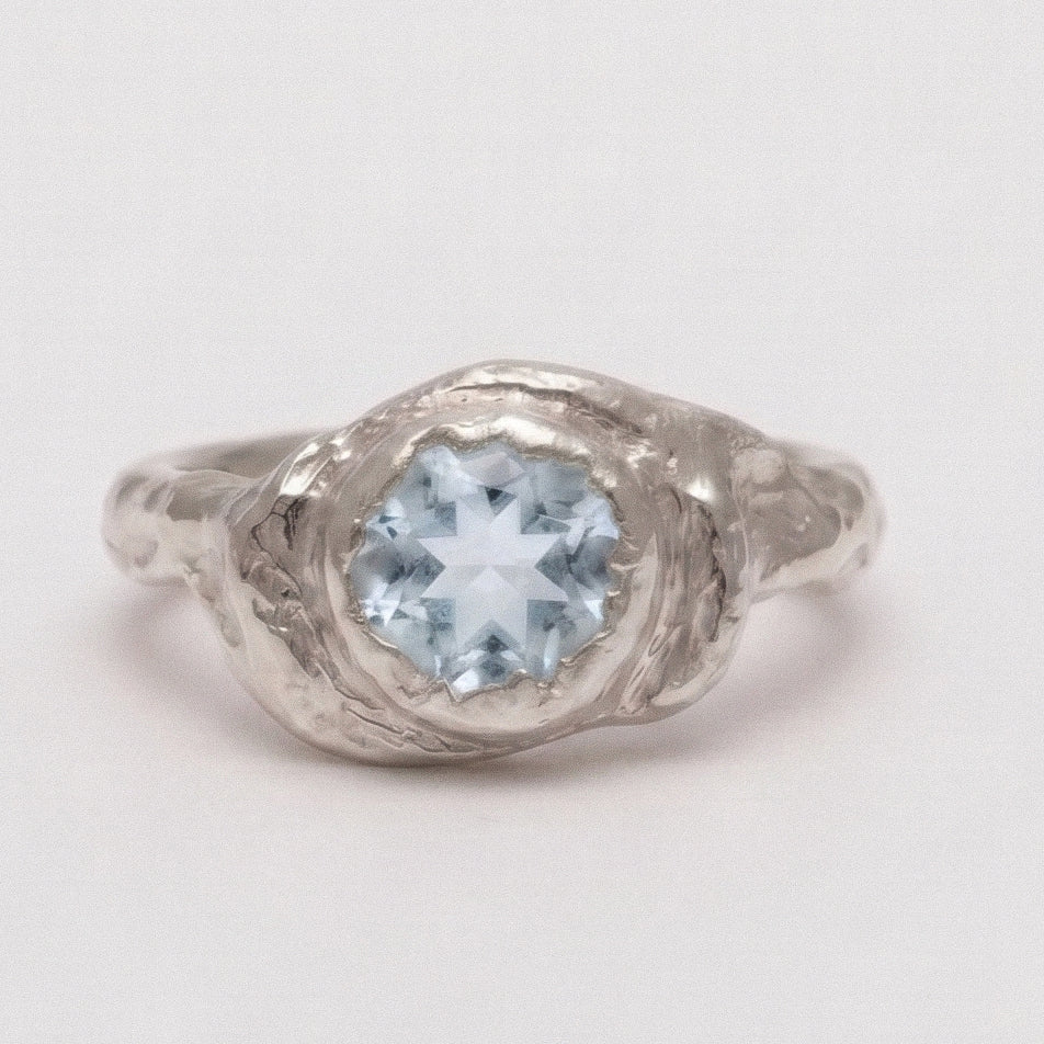 MEEKA RING